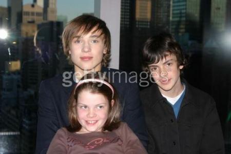 William,Skandar et Georgie